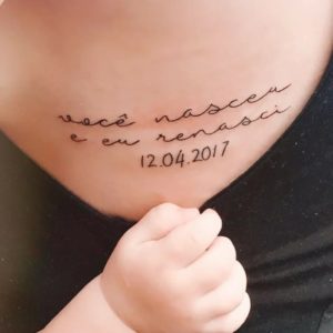 Tatuagem de mãe e filha - Renascimento